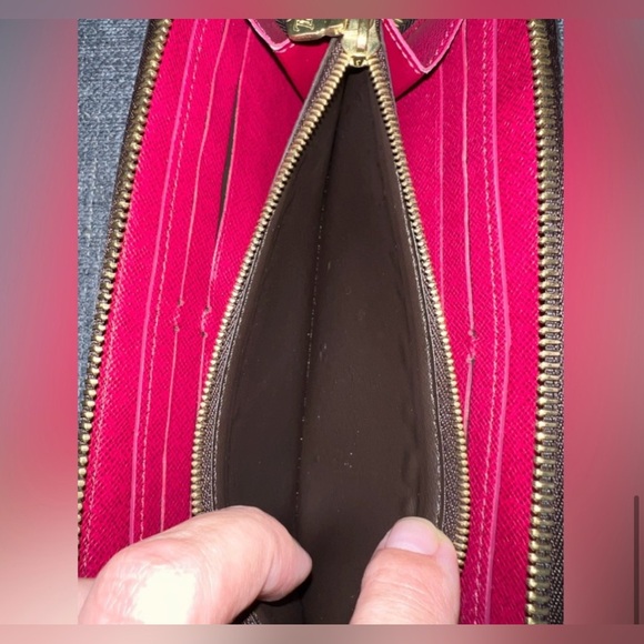 🩷SOLD🩷Louis Vuitton Clemence monogram wallet - Picture 7 of 8